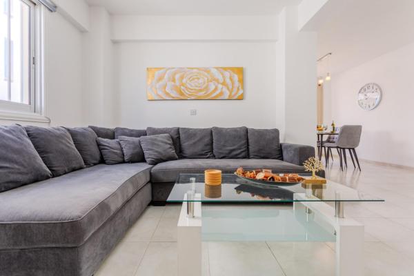 Telmar Central Avenue Stay - Larnaca