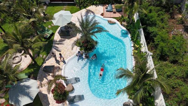 Chon's Dock Homestay & House Lease - Outdoor Pool & Chill Vibes - Phan Thiet