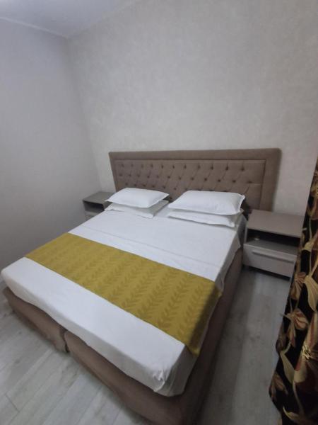 Holiday House - Durrës