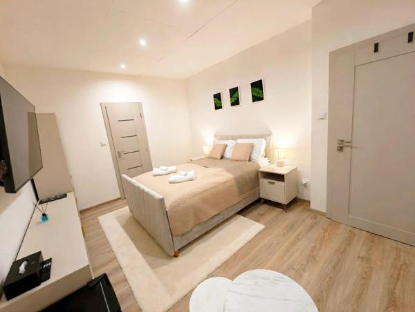 Axiom Suites - Astra 6 - Košice