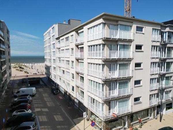 Bright Apartment With Side Sea View - Koksijde
