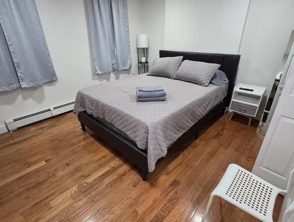 Two Bedroom Apt 15 Minutes To Nyc And 4 Minutes To Metlife Stadium - Long Island, NY