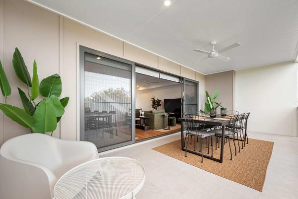 Stylish Clontarf Townhouse & Parking - 馬蓋特
