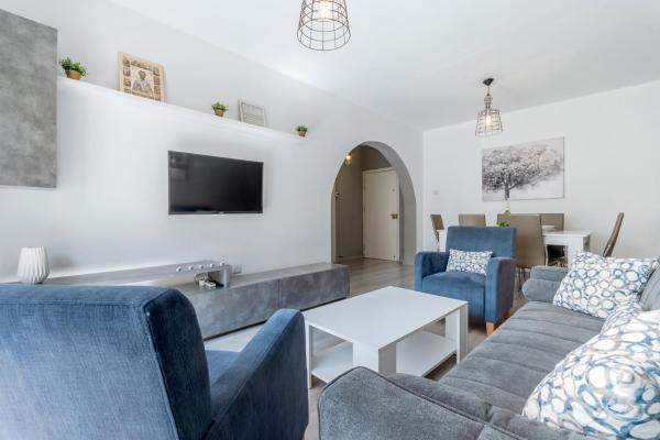 Paradise Promenade Apartment, 2min Distance From Larnaca Marina - Larnaca
