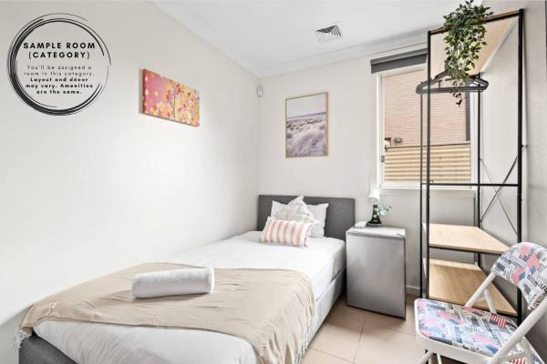 Cozy Single Room In Panania - Nearby Stations & Shops - Shared Bathroom - Sydney