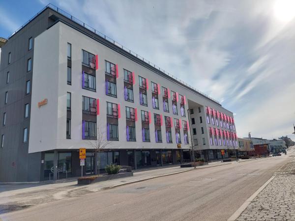 Best Location Studio In Town Right Next To The Train Station And Free Parking Kotimaailma Apartments - Jyväskylä