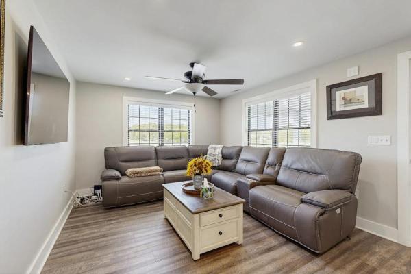 Banks Cottage ---30708 Whites Neck Rd - Bethany Beach, DE