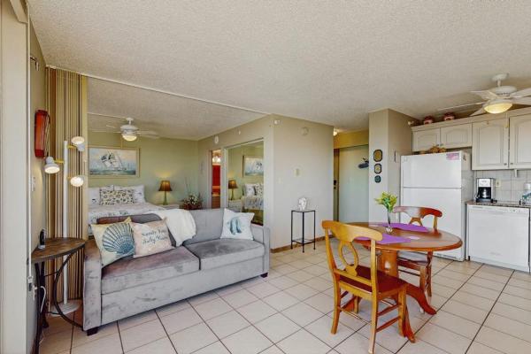 The Estero Collective - Bonita Springs, FL