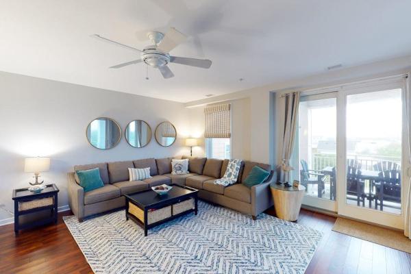 The Sanctuary - Fanta Sea B128 - Virginia Beach