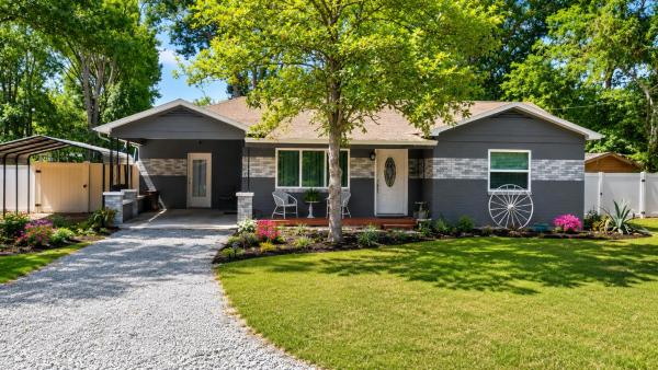Cozy Cottage - Sleeps 8 - Close To Silver Springs & Wec - Ocala, FL