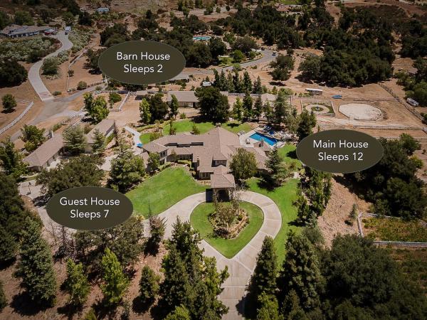 The Oaktree Estate By Fieldtrip 7 Acre Private Resort With Lake Pool Vineyard - Lake Elsinore, CA