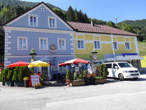 Na foto é possível ver o objeto Frühstückspension Irmer localizado na cidade de Reinsberg.