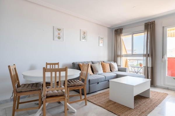 Bright Pool Apartment Torremolinos - Torremolinos