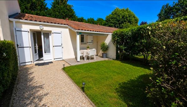 Le Closne 8 Proche Cure - Jonzac