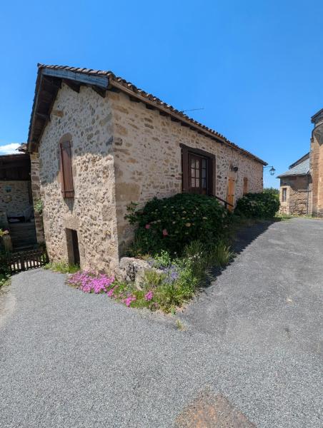 Petit Studio Paisible Au Cœur Du Village - Aveyron
