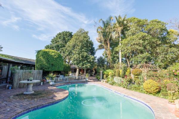 Stellenbosch Garden Retreat - Somerset West