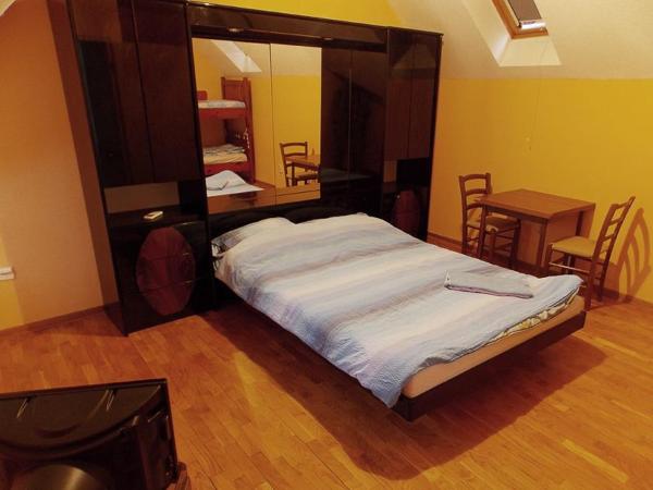 Na zdjęciu widoczny jest obiekt Hostel Kavala położony w mieście Belgrad.
