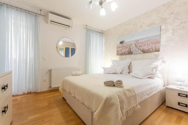 Downtown Apartment Silvana With Free Parking - Makarska