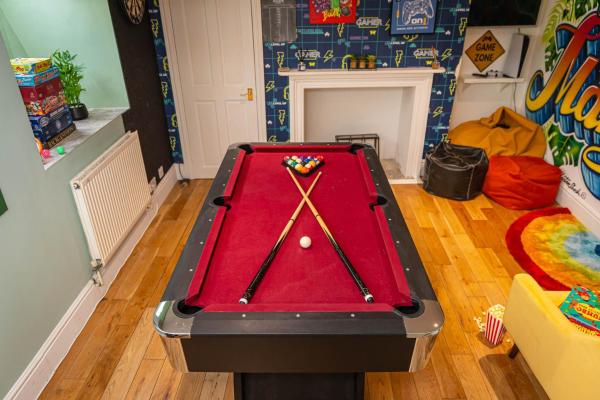 Margate Seaside House With Hot Tub, Pool Table & Ps5 Entertainment For 9! - Broadstairs