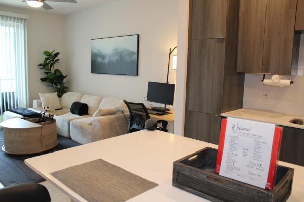 På billedet ses objektet Prime Midtown Atlanta Retreat beliggende i byen Atlanta.