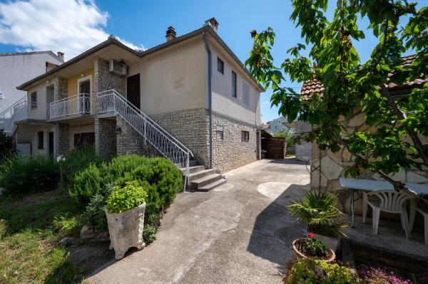 Apartments With Parking Space Biograd Na Moru, Biograd - 25827 - Sveti Filip i Jakov