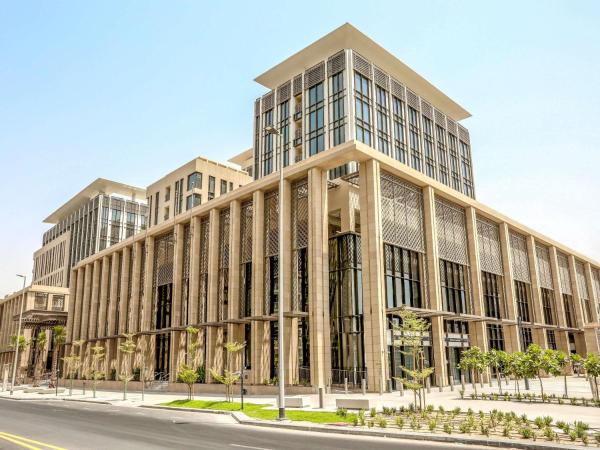 Na fotografii je vidět objekt Mercure Dubai Gold District nacházející se ve městě Dubaj.