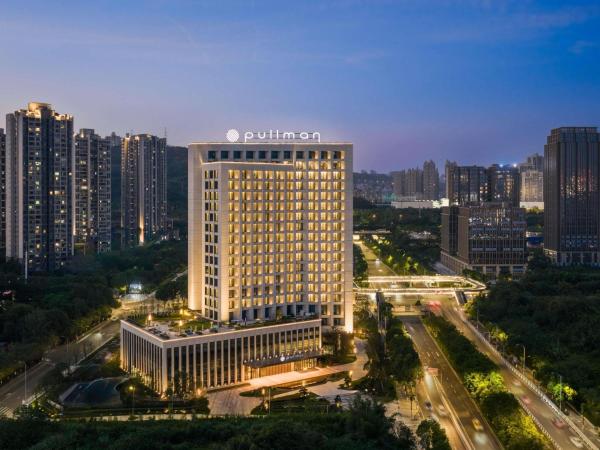 Na zdjęciu widoczny jest obiekt Pullman Chongqing Xiyue położony w mieście Renhe.