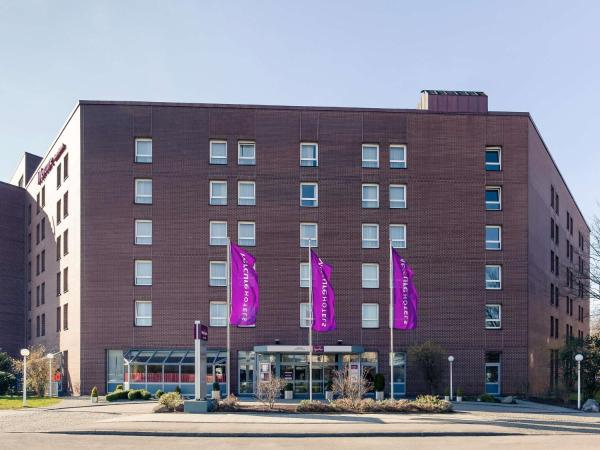 A la foto es mostra l'objecte Mercure Hotel München Neuperlach Süd situat a la ciutat de Munic.