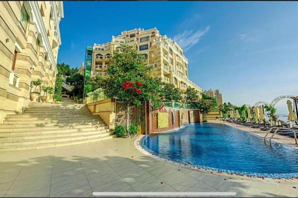 La View 2br By The Sea Ev Charger & Free Parking And Pool - Varna
