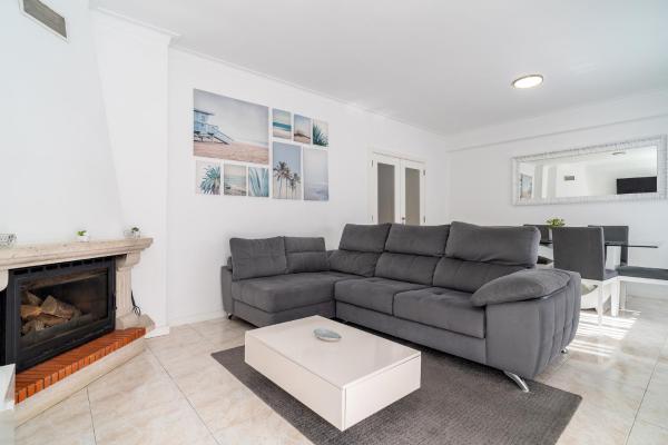 A la foto es mostra l'objecte Apartamento Feliz situat a la ciutat de Tavarede.
