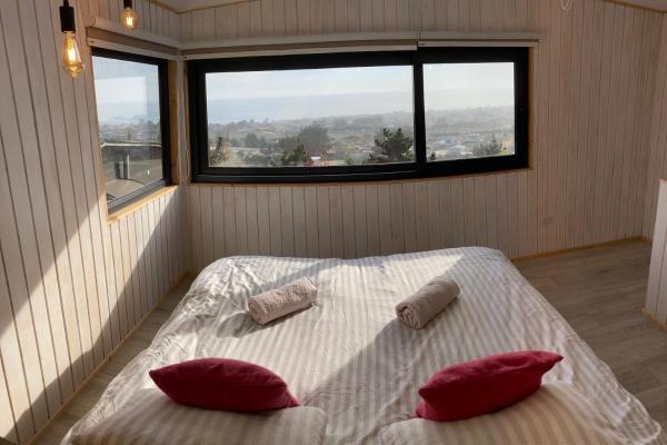 A la foto es mostra l'objecte Tiny House con Vista al Mar, ideal para Teletrabajo o Descanso en Pichilemu situat a la ciutat de Pichilemu.