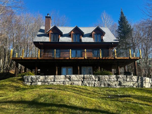 Mont-tremblant Mountain View Chalet - Laurentides