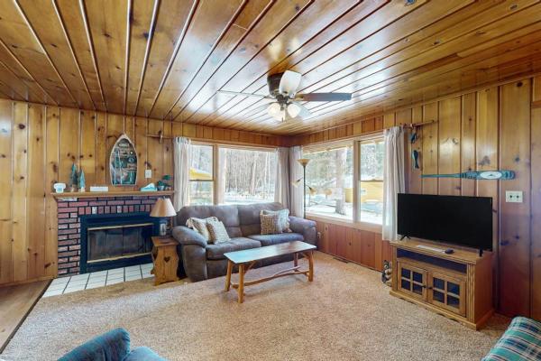 Chickadee Cabin - St. Germain, WI