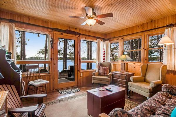 Bucky's Pineisle Retreat - ウィスコンシン州