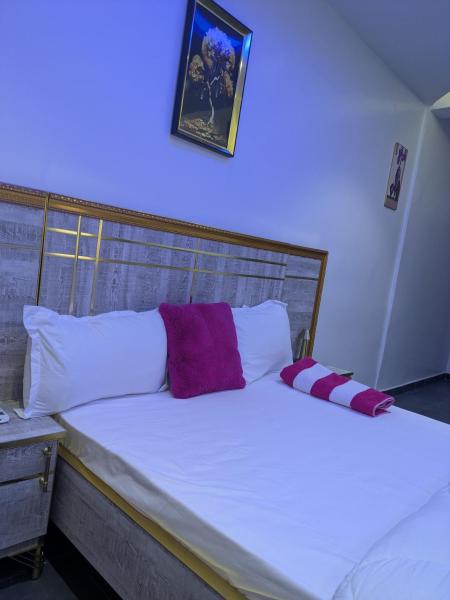 Chambre Meublée Privée à Sacré-cœur - Dakar