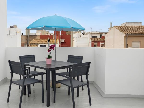Apartamento Con Wifi Y Terraza Cerca Del Centro Y La Playa - El Palmar de Vejer
