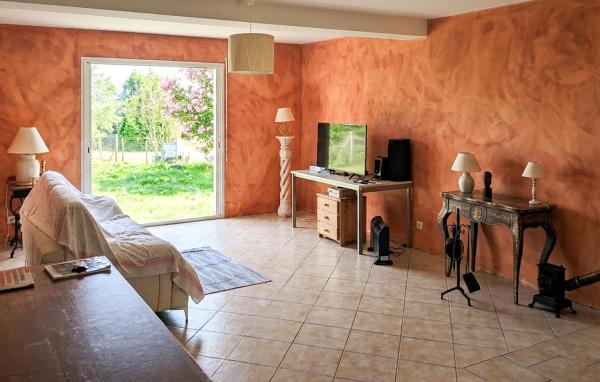 3 Bedroom Amazing Home In Saint-yvi - Concarneau