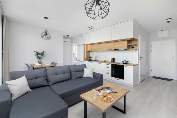 Przestronny Apartament Z Klimatyzacją, Balkonem I Parkingiem By Noclegi Renters - Lublin