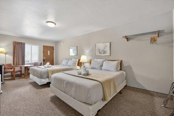 Eagle Motel Suite 110 - Colorado Springs