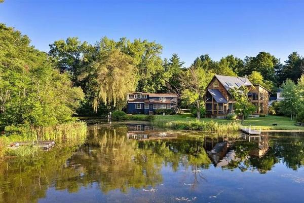 Lakefront, Kayaks Included, Come Unwind In Lenox! - Lenox, MA