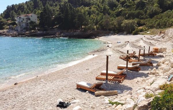 1 Bedroom Amazing Home In Pupnat - Korčula
