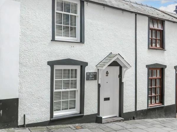 14 Crown Lane - Conwy
