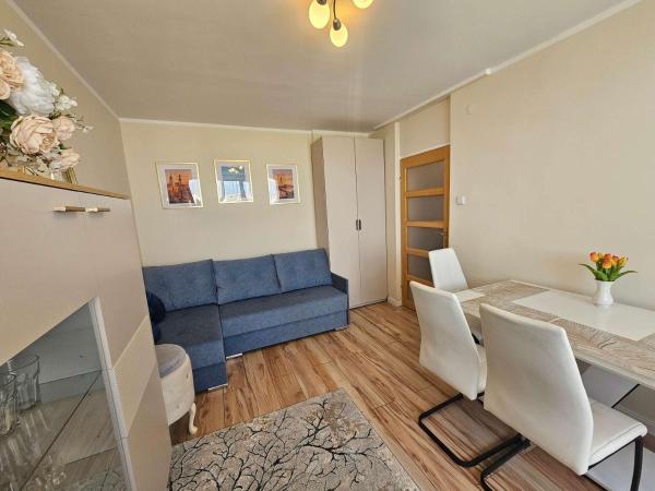 Cozy Apartment With A Balcony Near The Center And Pge Stadium By Noclegi Renters - Varsovie