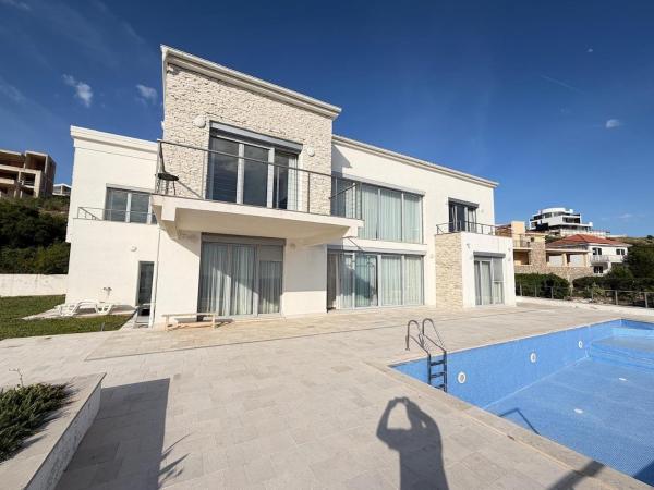 Villa Max - Budva