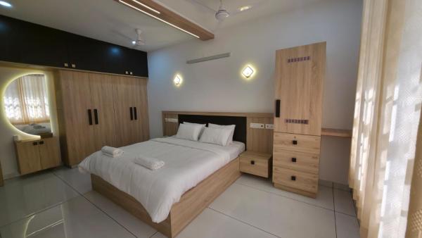 Science House Lux Inn - Kochi, India