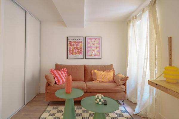 Studio Pop Rénové, à 2 Pas Du Port - Toulon