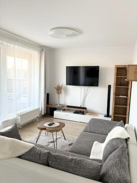 Sunflower Panorama & Terrace - Penthouse Vibe - Bratysława