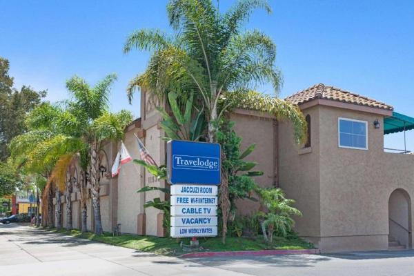 Travelodge By Wyndham Whittier - Pico Rivera, CA