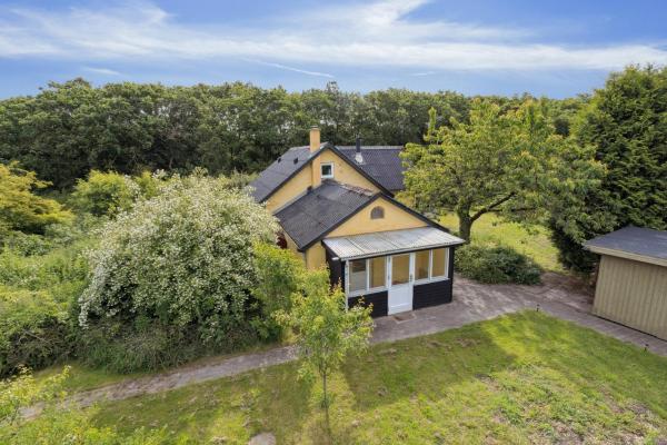 照片显示了位于Vrå市的Cozy And Personal Village House物件。