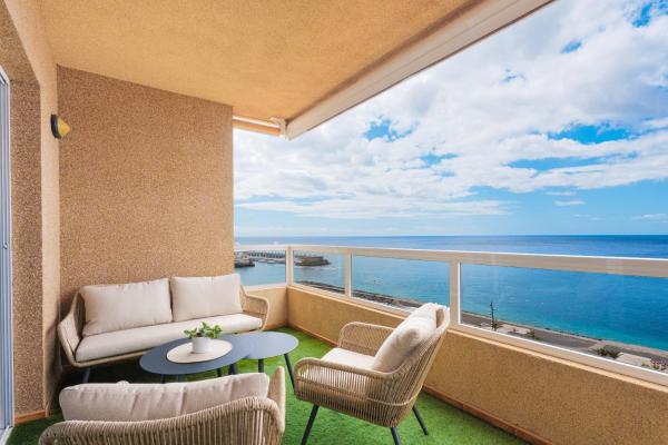 Frontline Beach Apt With Terrace - La Laguna
